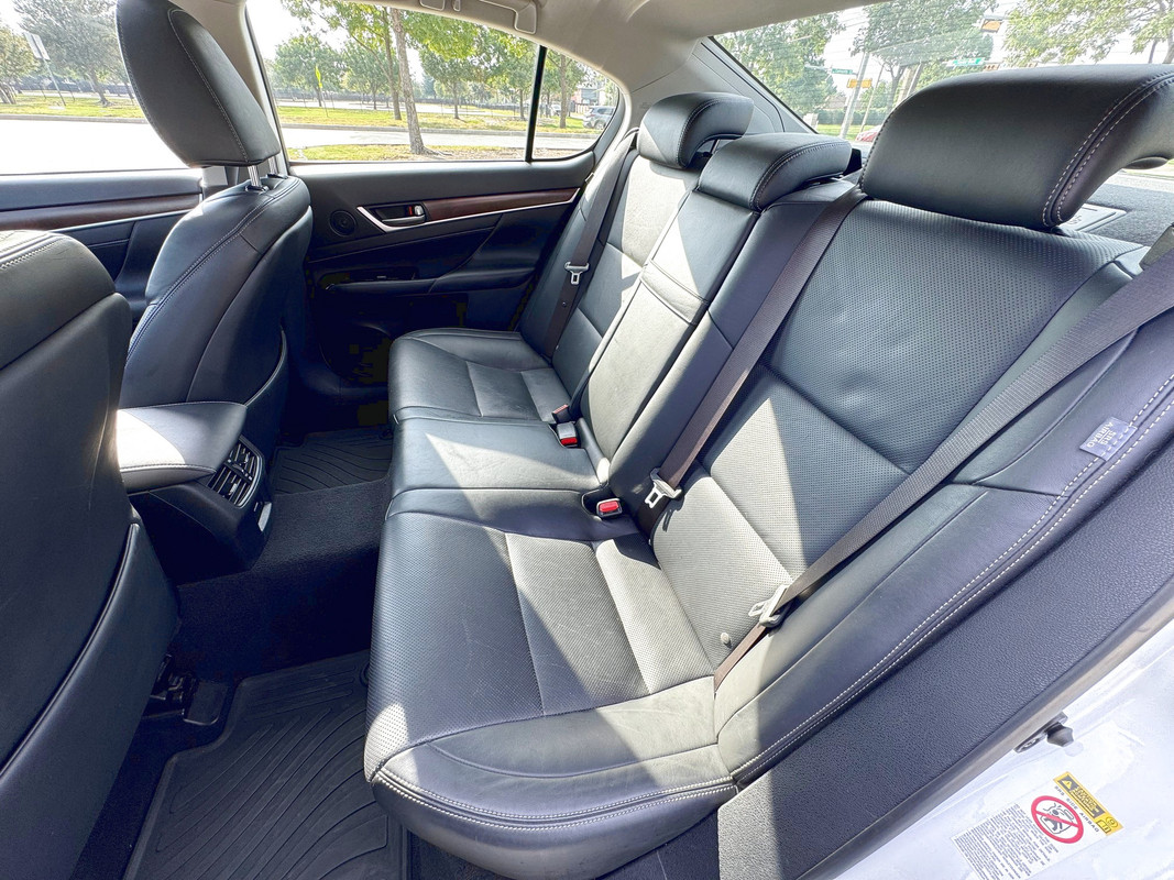 Vehicle thumbnail 17