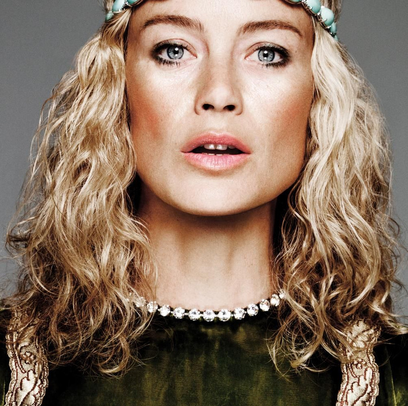 B3-BK614_9FASHI_1000V_20180814155130