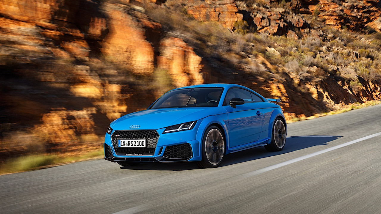 Audi TT RS Coupé & Audi TT RS Roadster (41)