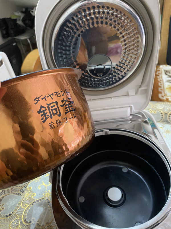 E47B9F94-E96E-43C2-9980-BF921BA2FF27