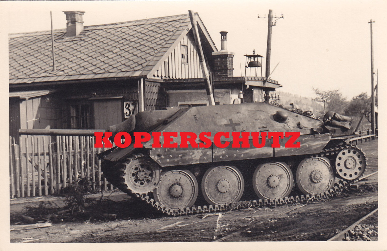 Jagdpanzer 38(t) Hetzer Sd,Kfz 138-2 Dorf Prag T