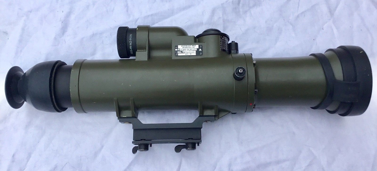 Visor Weapon-sight, Image Intensified similar al Starlite  (2)