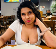 photo 6334836419985083659 y