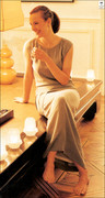 Carole-Bouquet-b47
