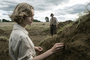 carey-mulligan-the-dig-02