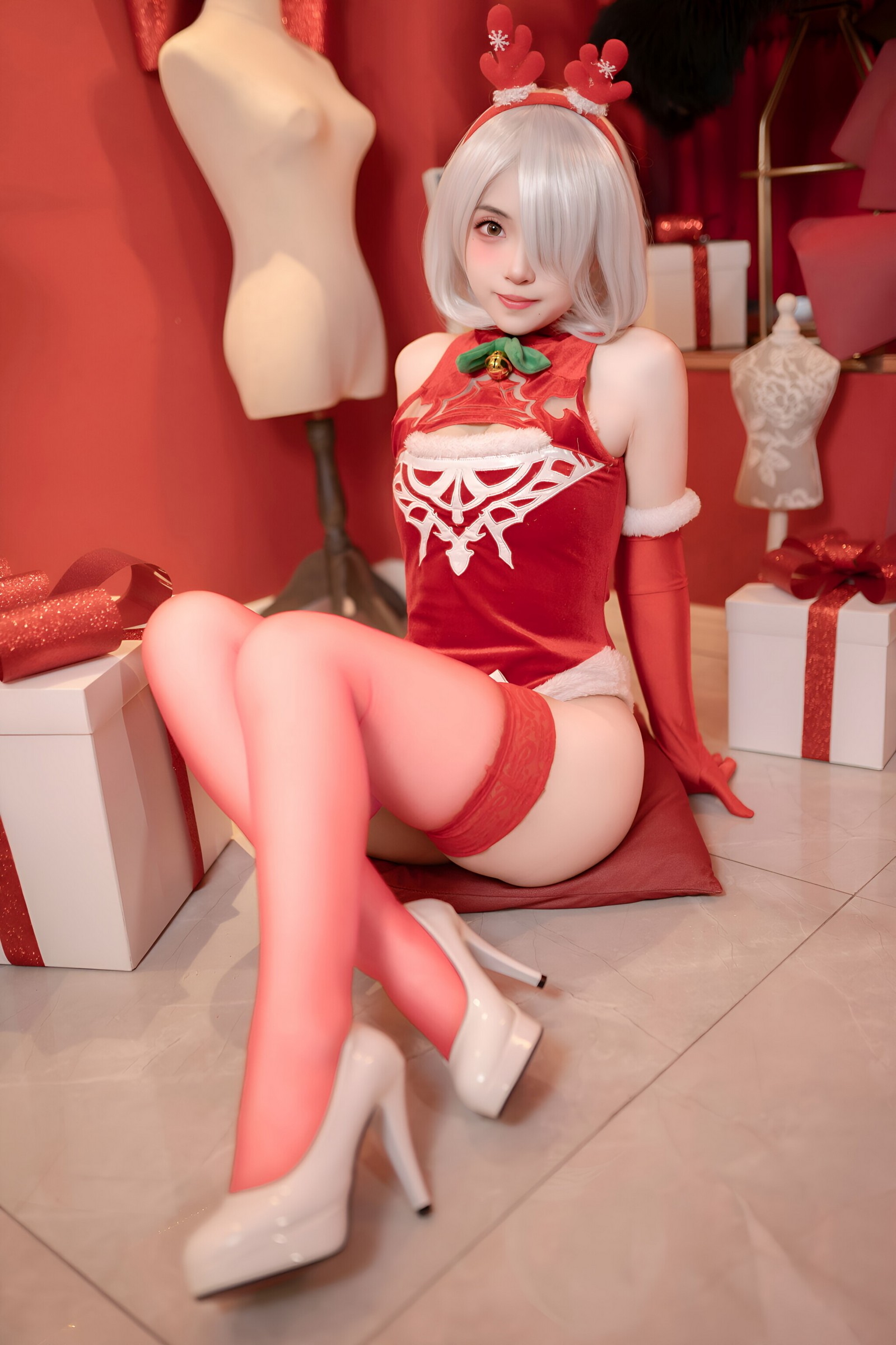 Bangni邦尼 – 圣诞尼尔 红裙御姐 Cosplay 写真集（132P-3V-966MB）插图4