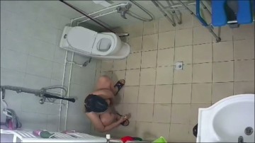 [Image: Voyeur14545141947.jpg]