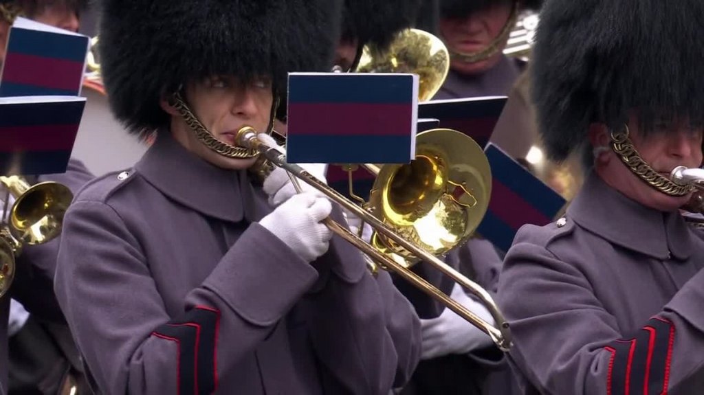 [Image: uyoom70z6s2s.jpg]