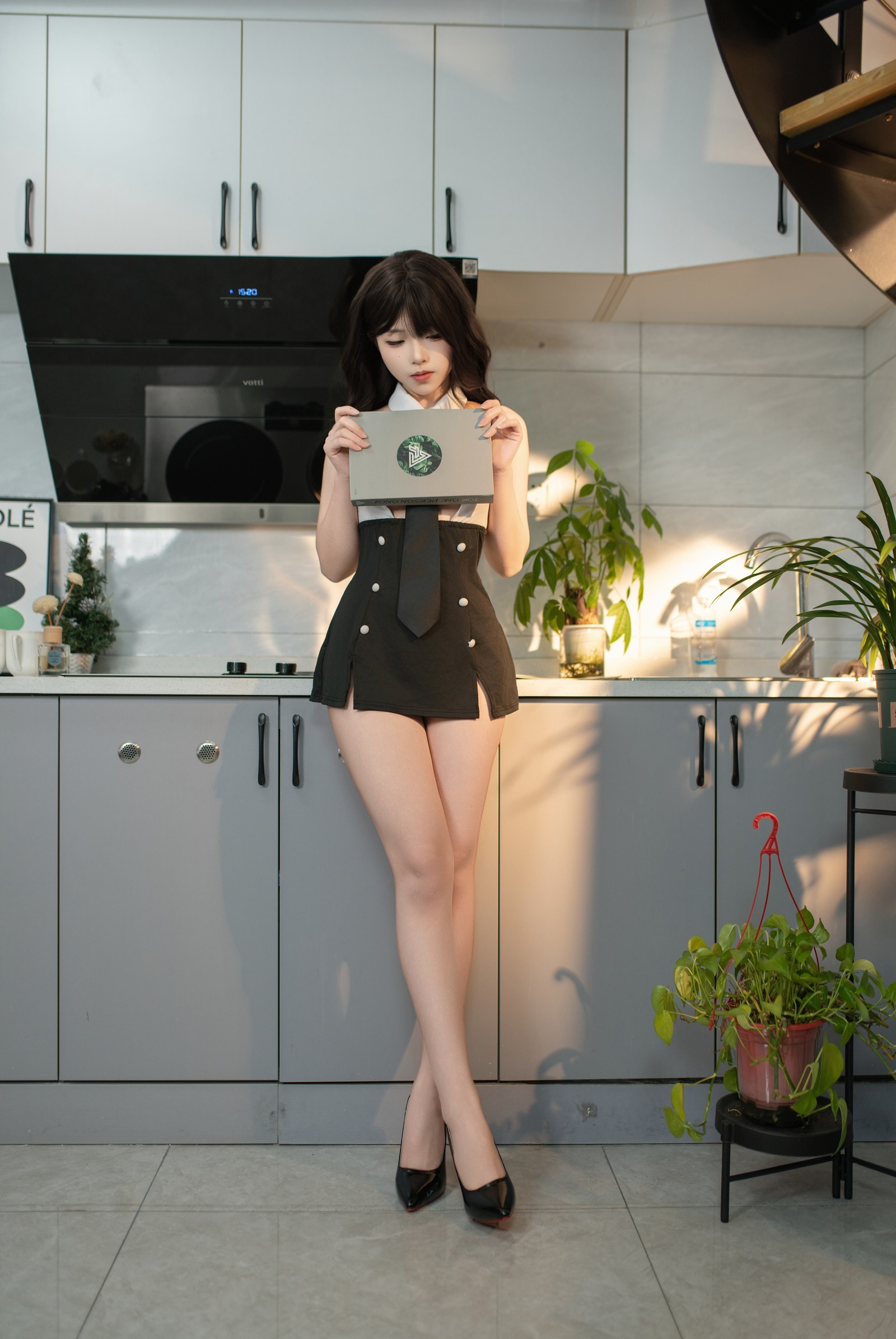 Bangni邦尼 – 小职员 写真集（83P-12V-1.26GB）职场题材插图6