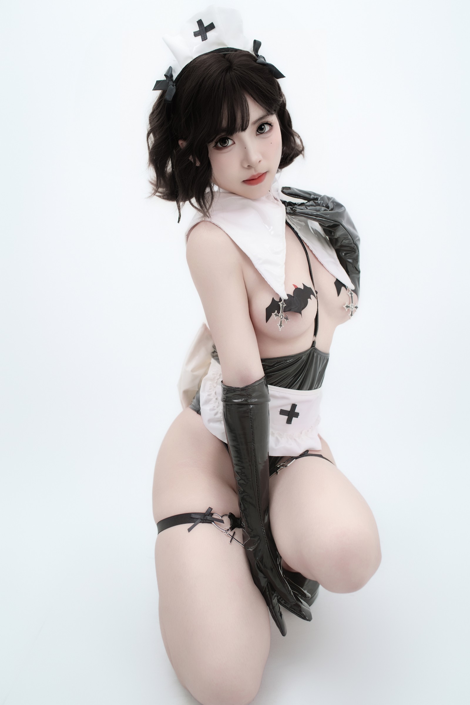 Bangni邦尼 – 武装修女 Cosplay 高清写真集（86P-616.1MB）插图4