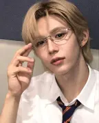 weverse_20250627200826-1_copy_768x960