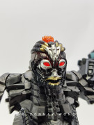 ROTF-Fallen-inhand-07