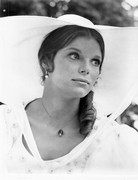 samantha-eggar-b77