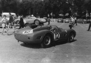  1960 International Championship for Makes - Page 3 60lm12-F250-TRI-60-L-Scarfiotti-P-Rodriguez-1