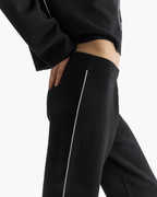 W89016UC-PLAITED-SWEATPANTS-BLACK-SILVER-PS26-0085