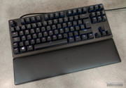 Razer-Huntsman-v2-Tenkeyless-99-1536x1069.jpg