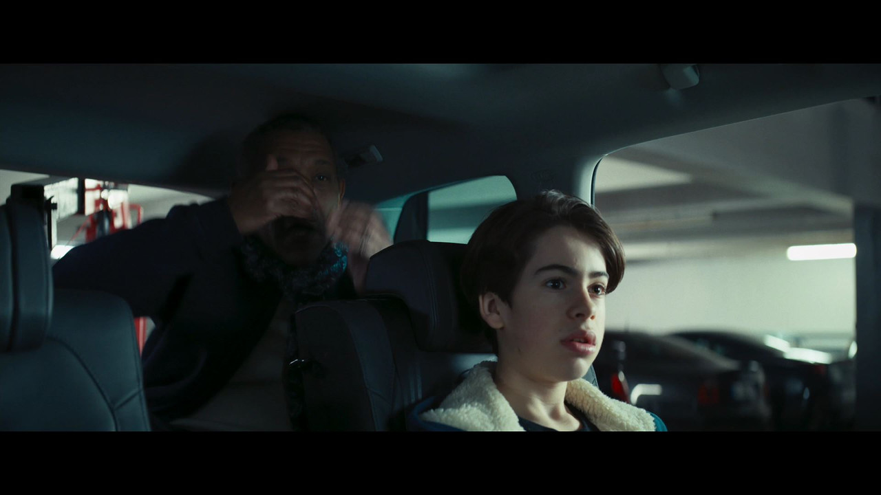 Blast (2021)_01_18_08_00_312