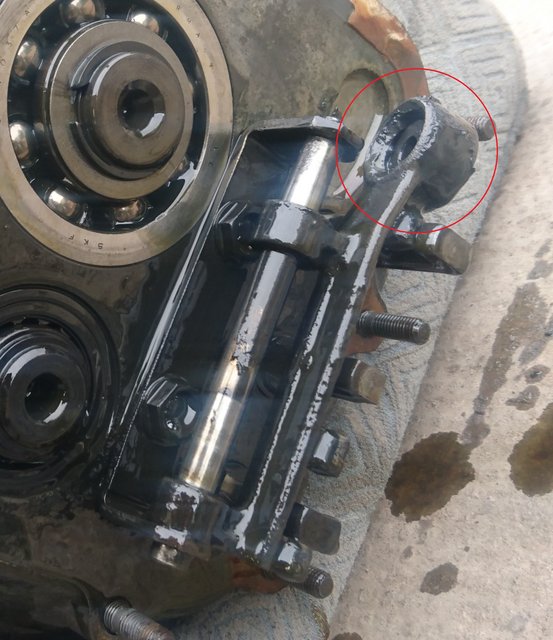 Image may have been reduced in size. Click image to view fullscreen.