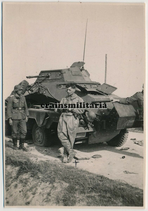 Orig. Foto SdKfz 231 Panzerspähwagen 8-Rad der 4.Pz.Div. in Weis
