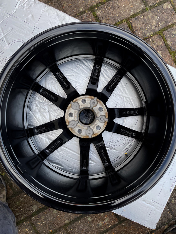 537C5637-C9A9-4A74-A28A-E66D62EB1536