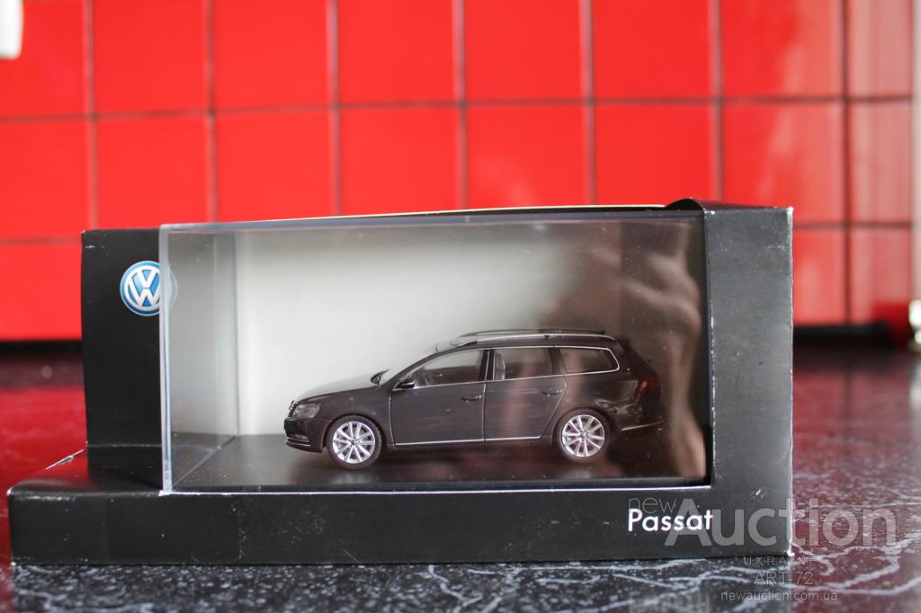 vw_passat_variant_b7_schuco_1_43 (1)