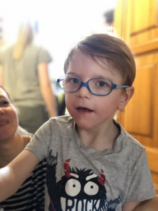 E52BB76C-49D9-4B48-8A56-B55FCAD10919