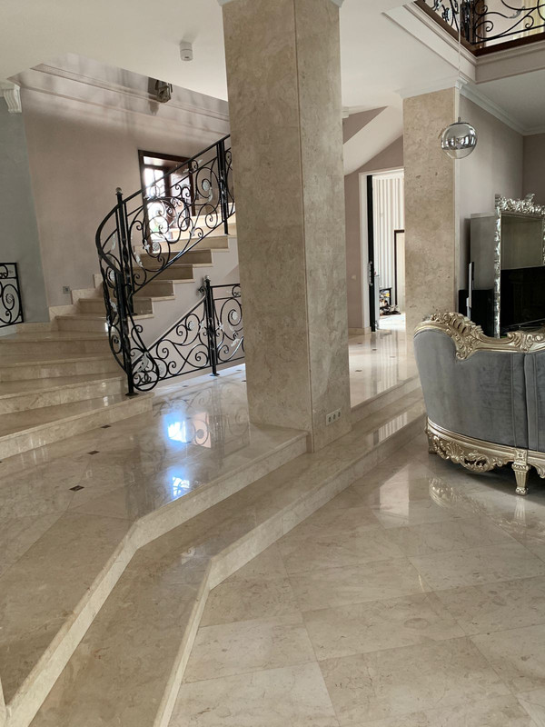 5A53DAB7-E487-40F6-BFAF-0FBDAF2BA4A4