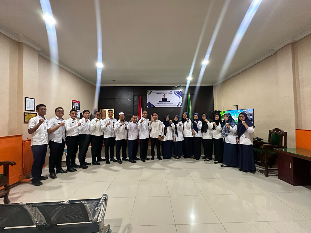 Perpisahan Pak Aulia
