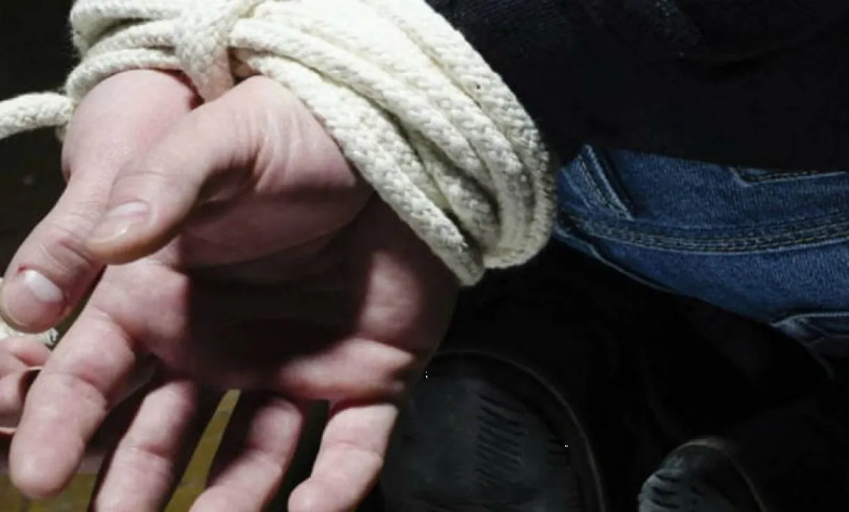 Secuestraron a un hombre, pero como chocaron mataron a la víctima