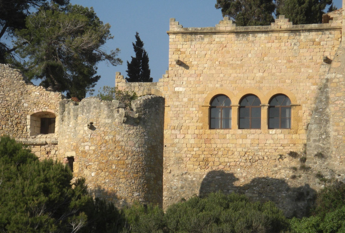 1 Castell Tamarit b