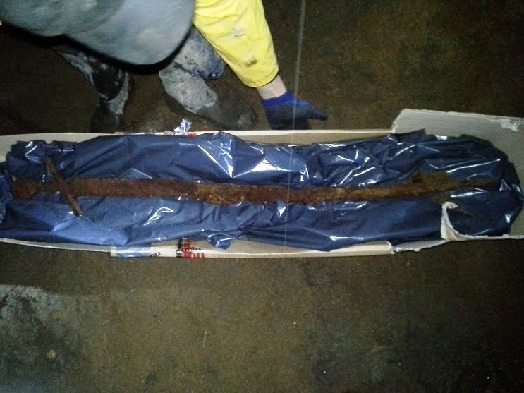 pyöreäponsinen laatikossa