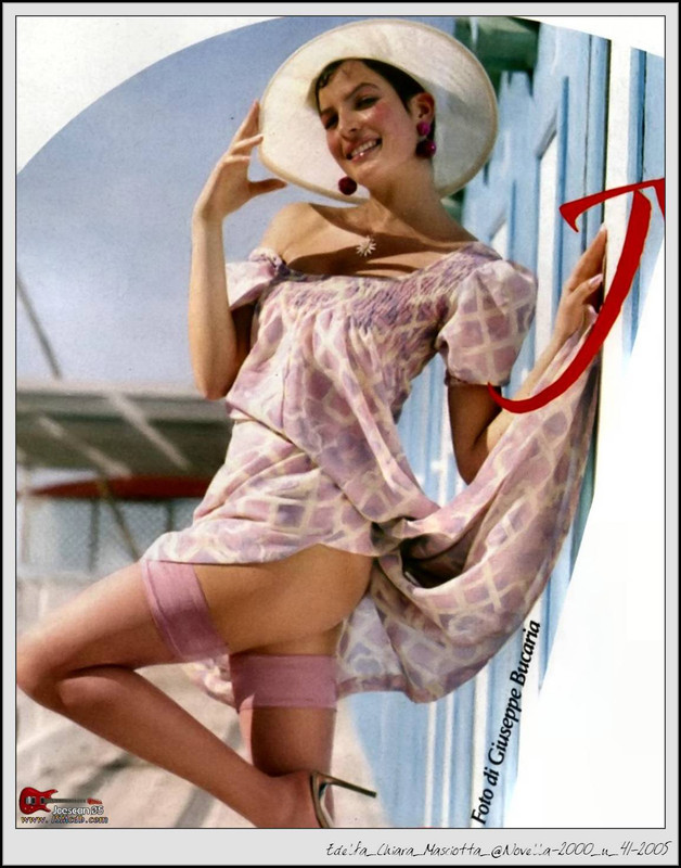 http://www.thestockingstvcapper.com/CelebsFashion/EdelfaChiaraMasciotta7.jpg