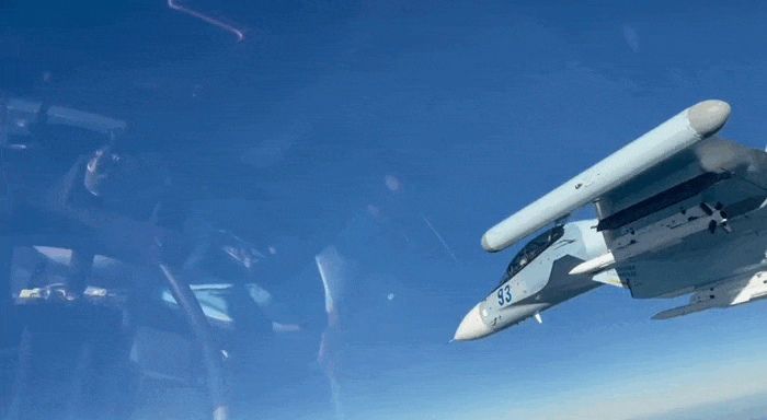 https://i.postimg.cc/TP8C4Qxq/video-2026-06-07-06-04-17-(1).gif