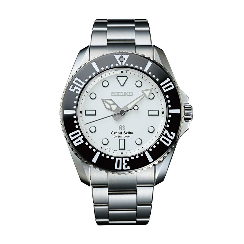 223AEE65-A15F-43AD-8EE5-96B1D6613804