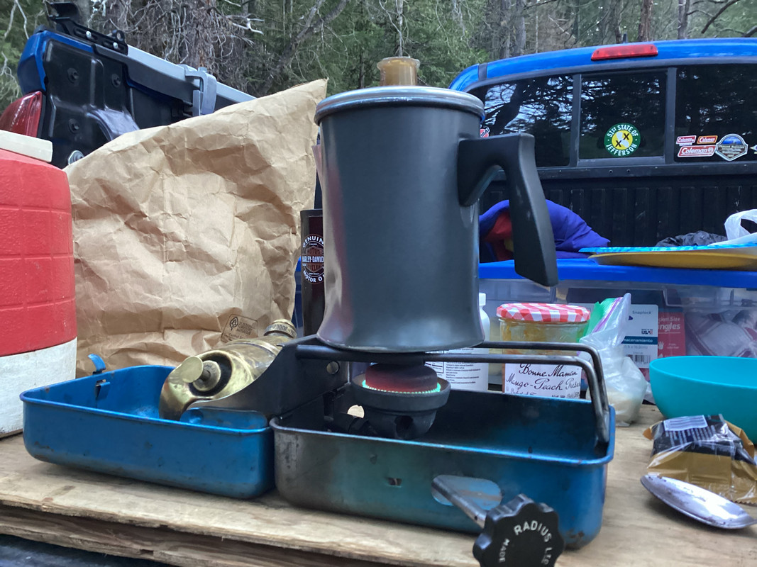 FBF96C8A-C23A-4B7D-B454-9DEF5A669904