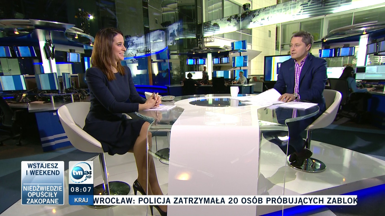 TVN_24_HD-22112015-0759.mts (0_07_50) 005511