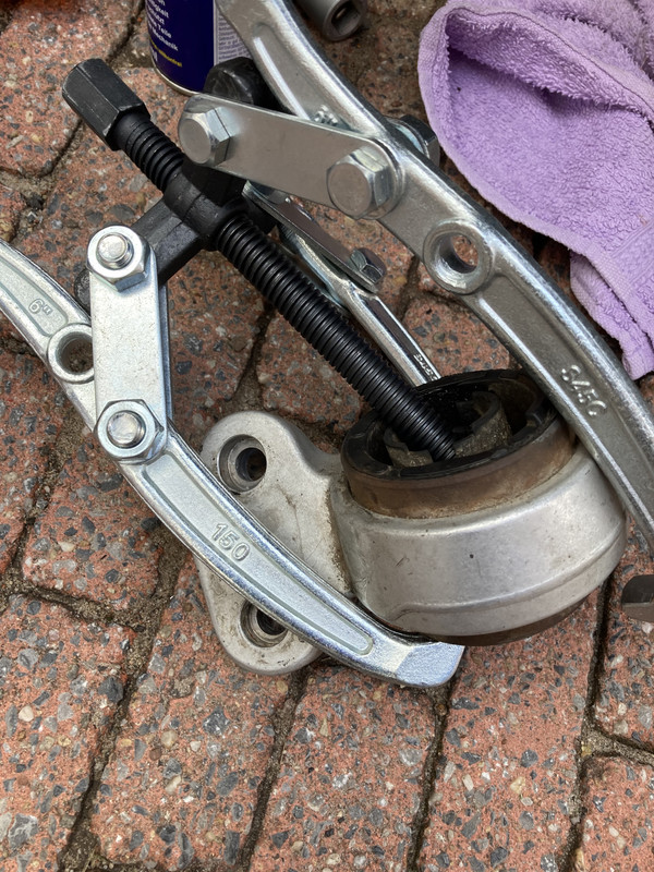 366B95B0-DA11-4067-AB55-E361CEEFC625