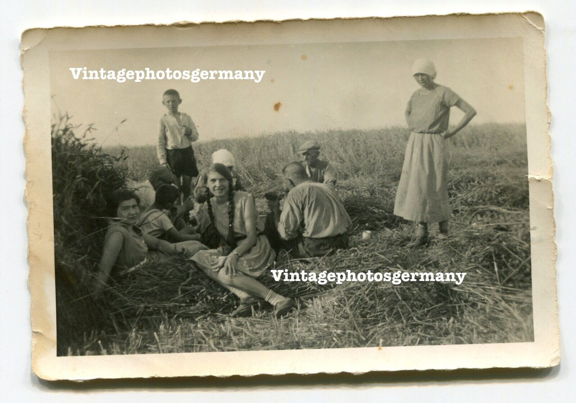 Foto Russland Bevölkerung Girl Mädchen Frauen Kinder Feldarbeit Bauern