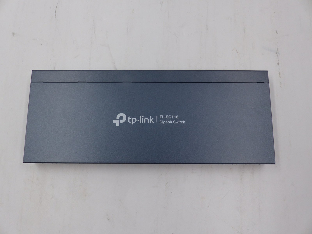 TP-LINK TL-SG116 16-PORT GIGABIT DESKTOP SWITCH TP-LINK TL-SG116 16-PORT GIGABIT DESKTOP SWITCH