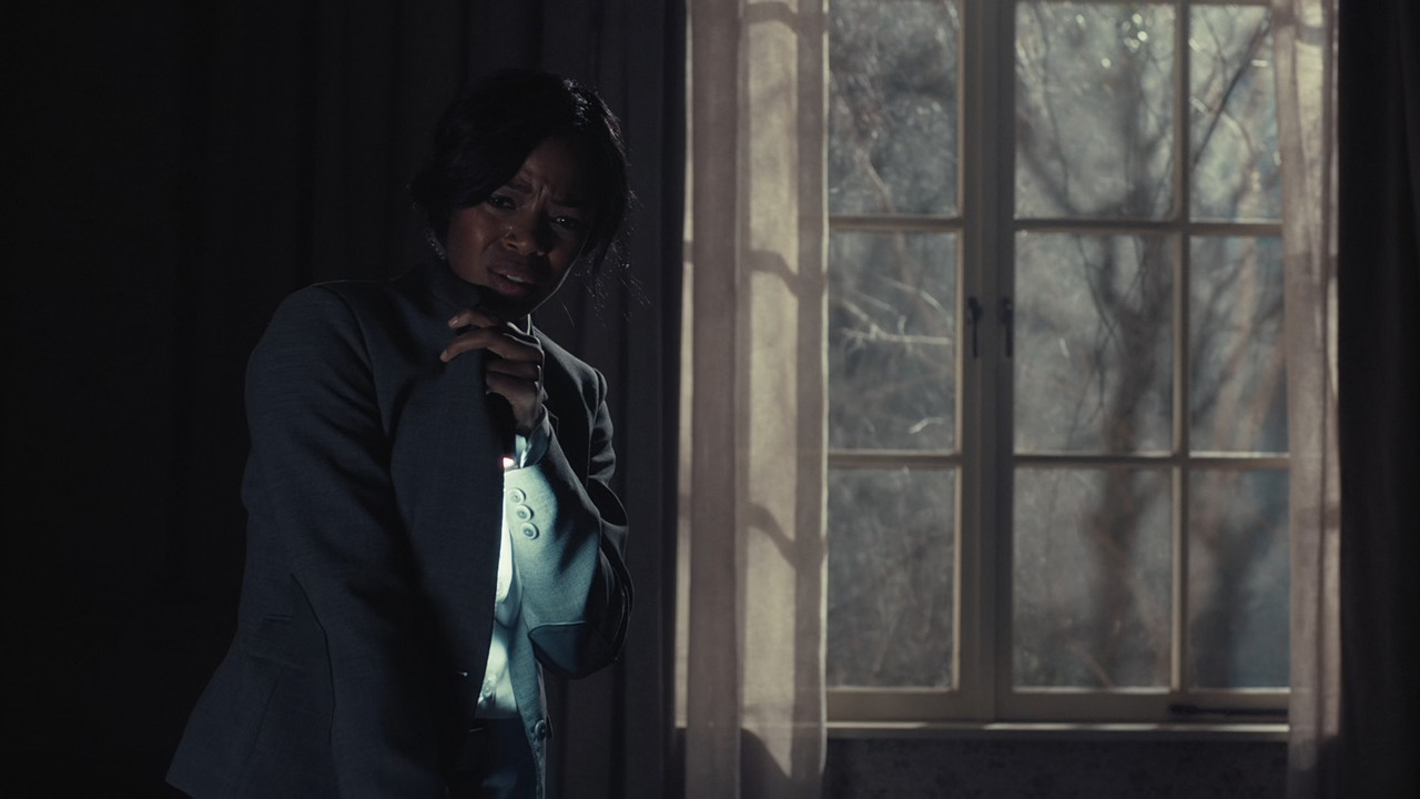 Ash vs Evil Dead (2015) - S01E01 - El Jefe (1080p BluRay x265 RZ