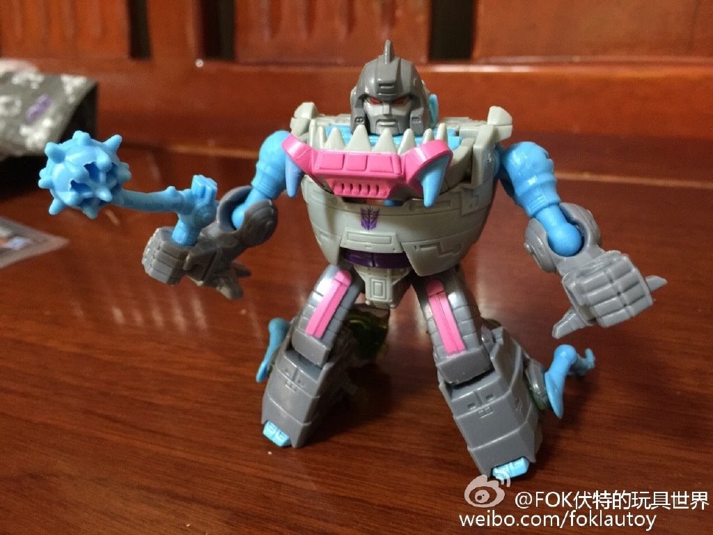 1475677987-sharkticon-13