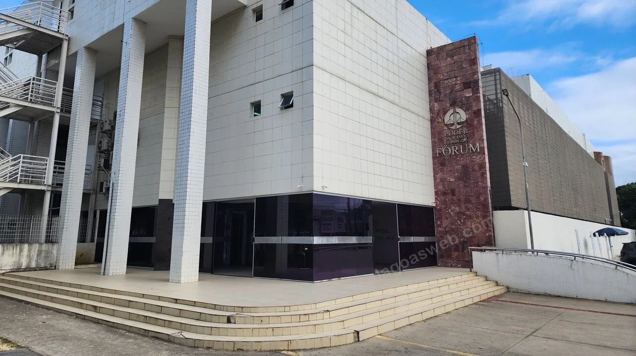 Financeira é condenada a devolver valores descontados indevidamente de cliente