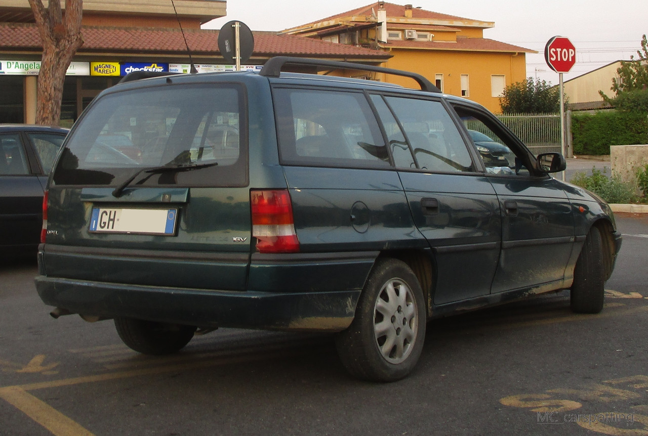 IMG-9425.jpg