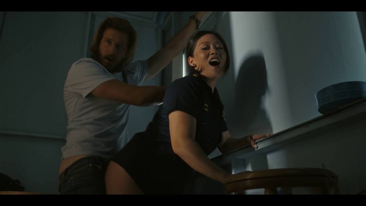 vlcsnap-2023-11-21-22h40m35s701