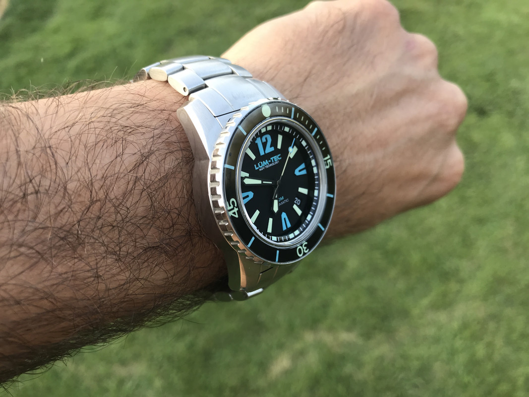 AA640CA2-980C-409A-AACD-23C1EB5BABA4