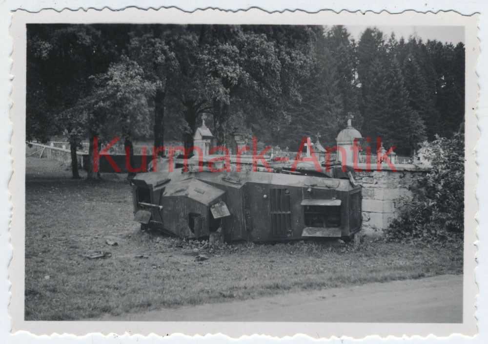 Foto Wehrmacht Art.Reg.5 Frankreich Panzer Spähwagen 8 Rad auf d