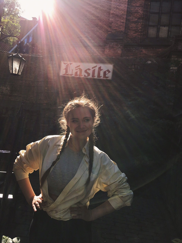 D39F03F5-69E1-44D3-BE80-F925421622EF