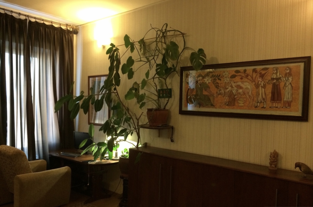 37BD7E39-57BC-4BB9-828B-D15524B59B13