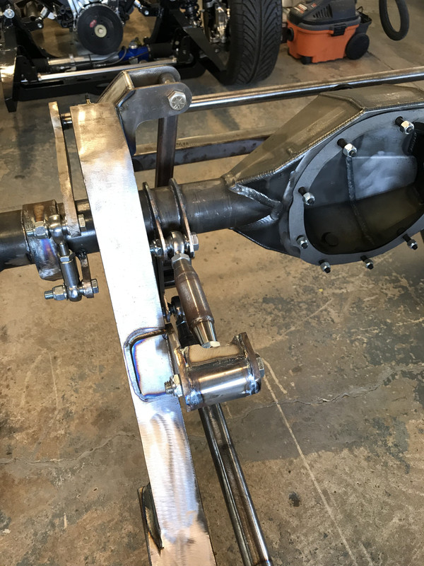 E6D5C8C5-86F6-41D8-BE41-F7FDF1A51403