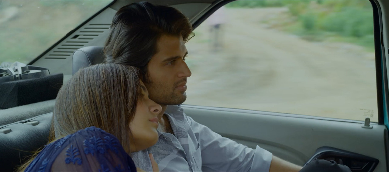 World Famous Lover 2020 WebRip [Hindi + Tamil + Telugu + Malayalam] 480p, 720p, 1080p ESub Screenshot